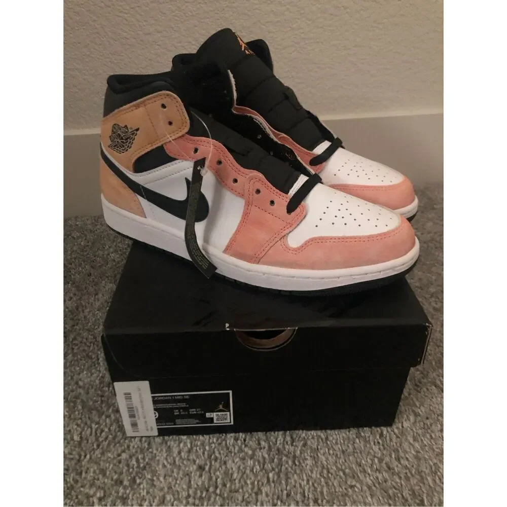 Air Jordan 1 Mid SE Men's Shoes 9/ Womens 10.5